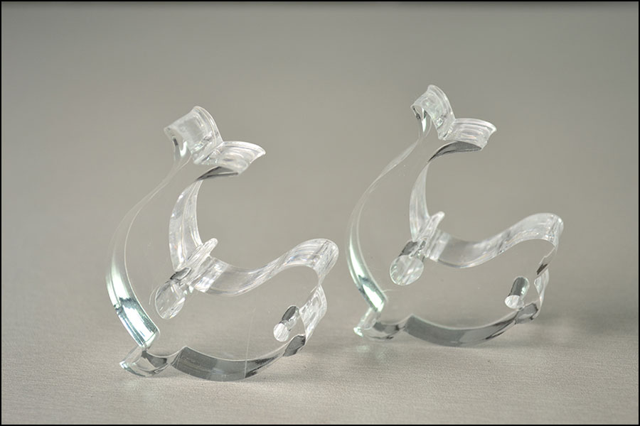 アクリル-レーザー加工