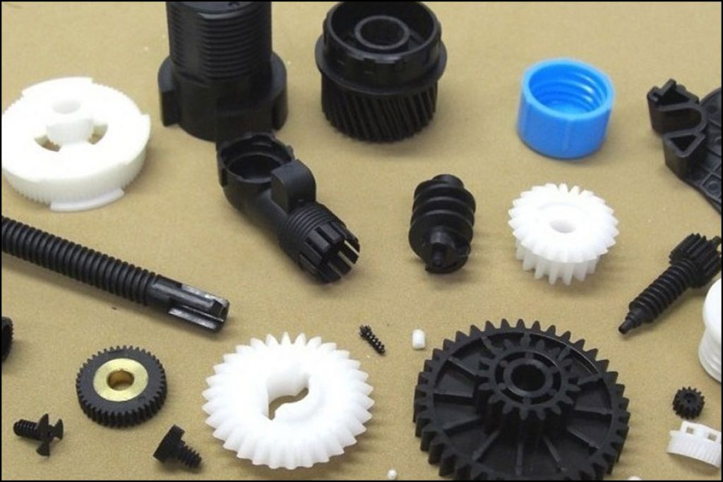 PVCの機械加工:ポリ塩化ビニルの特性、利点、用途、機械加工のヒント | ピンテジン株式会社