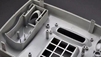 プロトタイプ射出成形: 究極のガイド