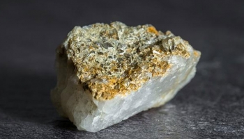 重金属トップ10のランキング：特性、影響、利用法